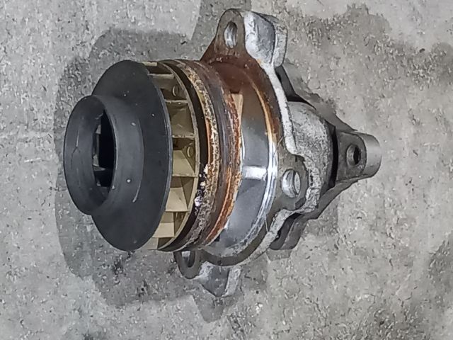 bontott RENAULT MASTER Vízpumpa